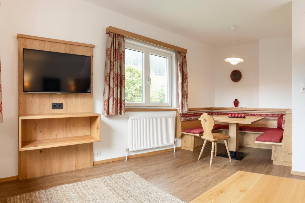Ferienwohnung Haus Zyka Neustift im Stubaital Bagian luar foto